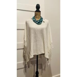 Chico's Women's L/XL Poncho Fringe White